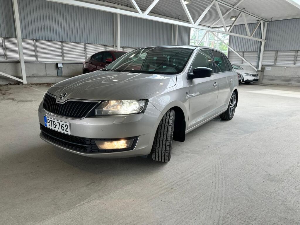 Skoda Rapid 2014 Ruskea (beige)