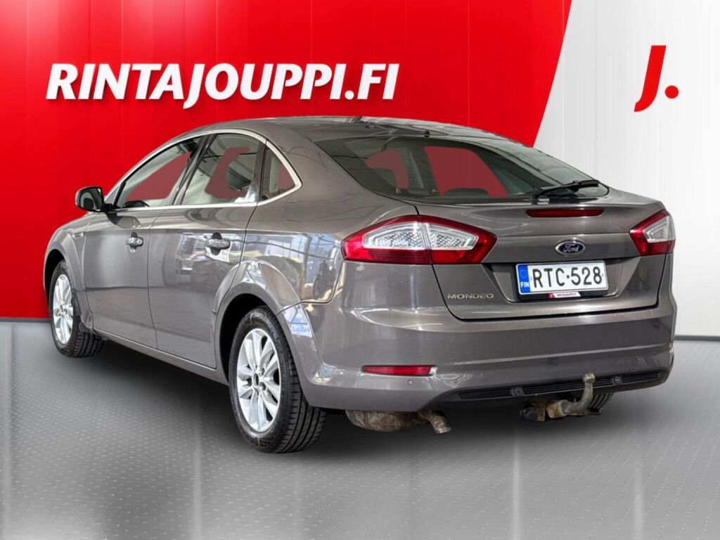 Ford Mondeo 2011 Ruskea (beige)