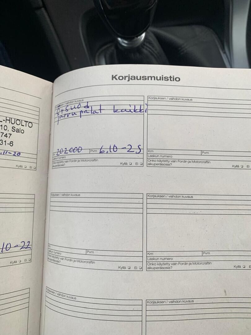 Ford Mondeo 2011 Ruskea (beige)