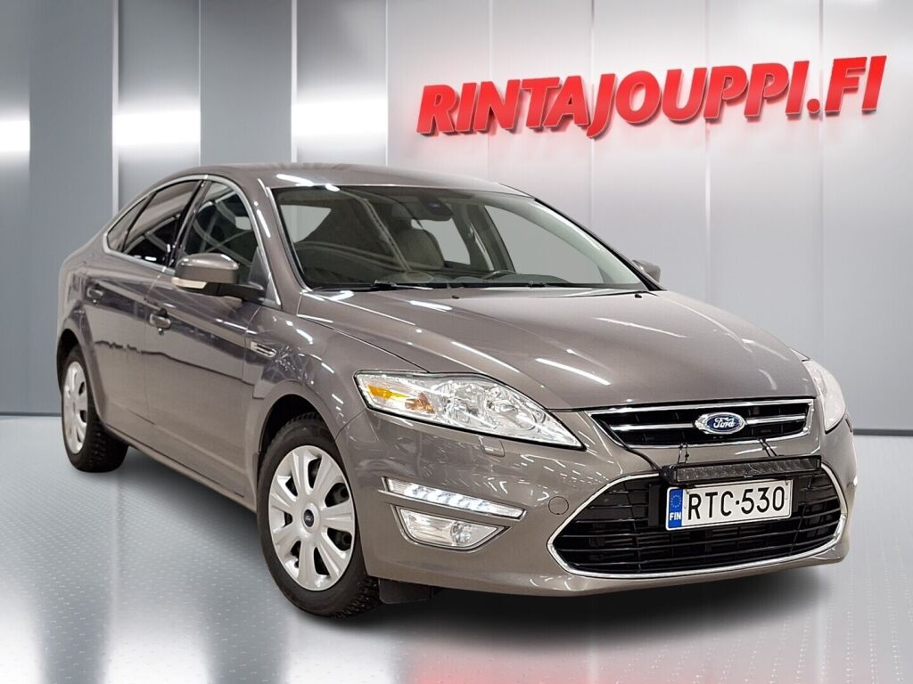 Ford Mondeo 2011 Ruskea (beige)