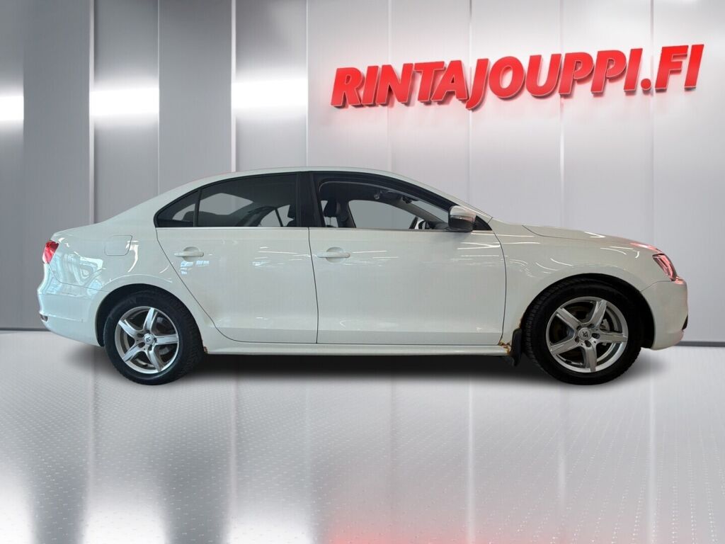 Volkswagen Jetta 2011 Valkoinen