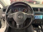 Volkswagen Jetta 2011 Valkoinen