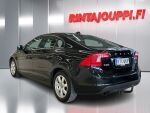 Volvo S60 2011 Musta