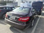 Mercedes-Benz E 2011 Ruskea (beige)