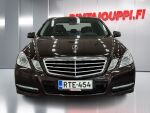 Mercedes-Benz E 2011 Ruskea (beige)