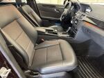 Mercedes-Benz E 2011 Ruskea (beige)