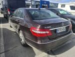 Mercedes-Benz E 2011 Ruskea (beige)