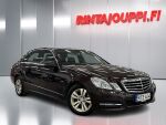 Mercedes-Benz E 2011 Ruskea (beige)