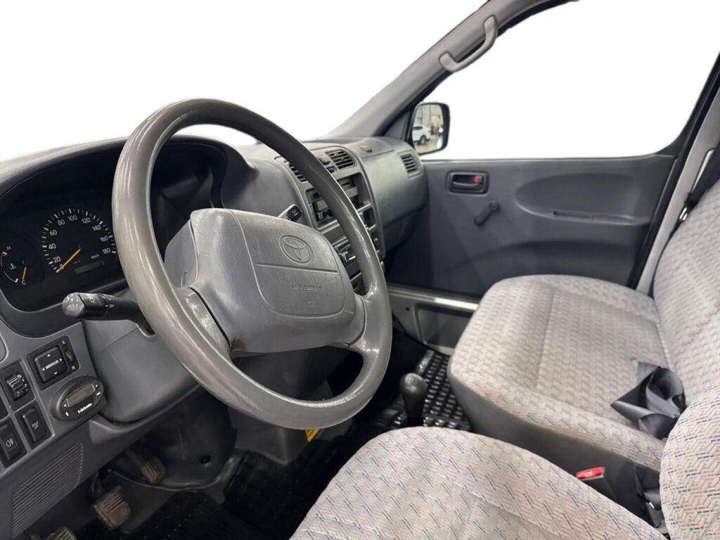 Toyota Hiace 2006 Hopea