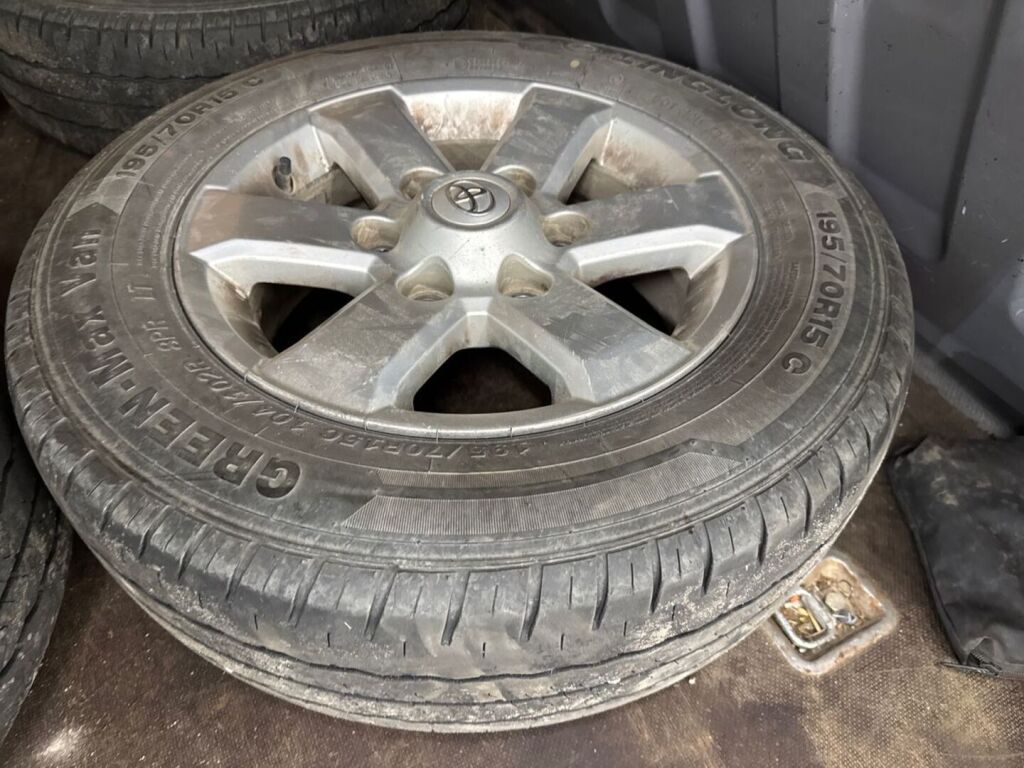 Toyota Hiace 2006 Hopea