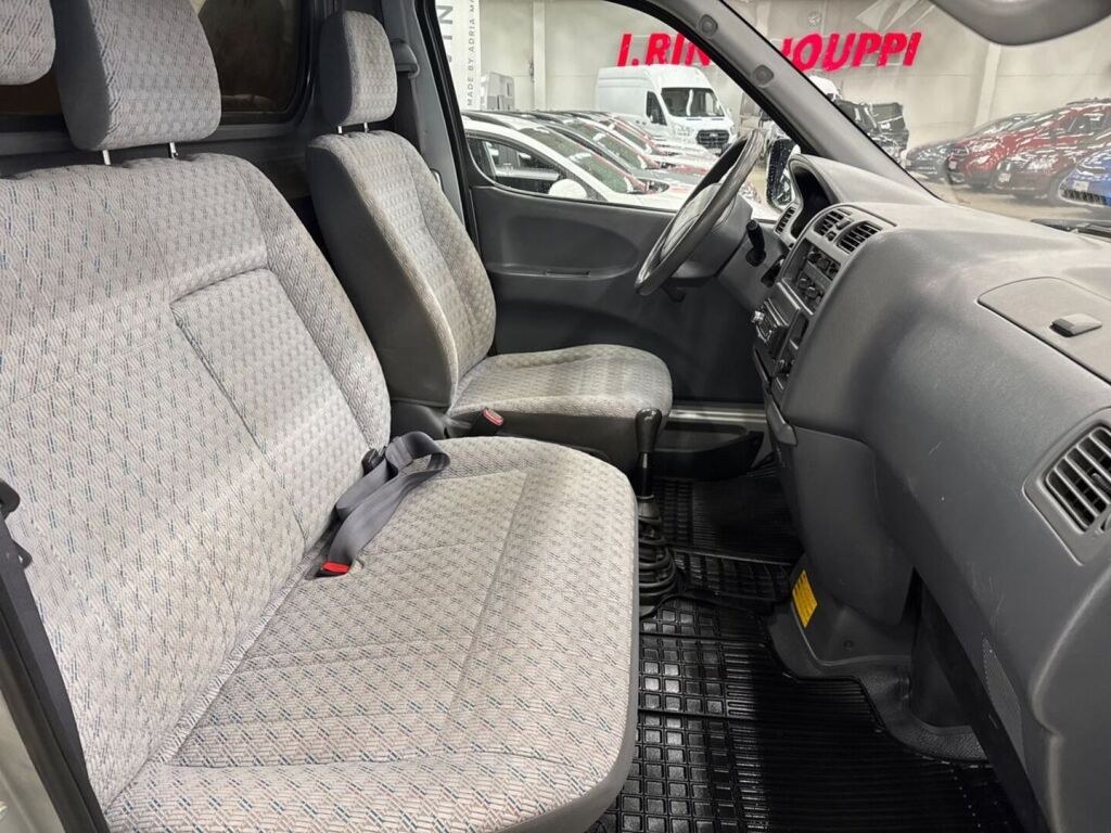 Toyota Hiace 2006 Hopea