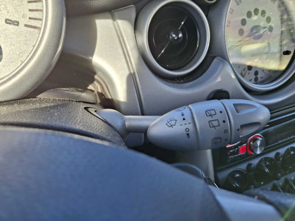 Mini Cooper 2002 Keltainen