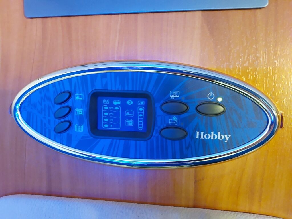 Hobby T 555 FS 2009 Valkoinen