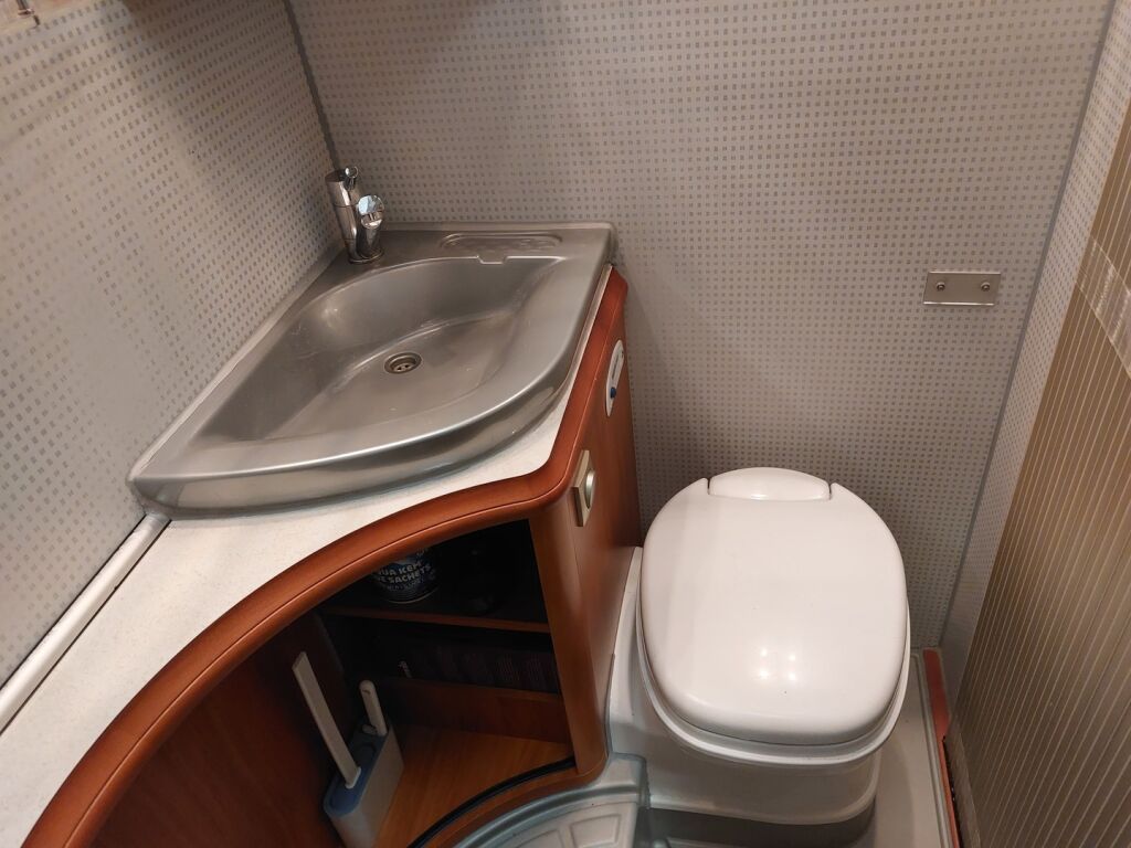 Hobby T 555 FS 2009 Valkoinen