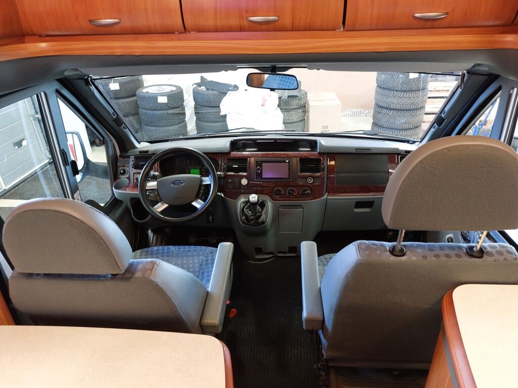 Hobby T 555 FS 2009 Valkoinen