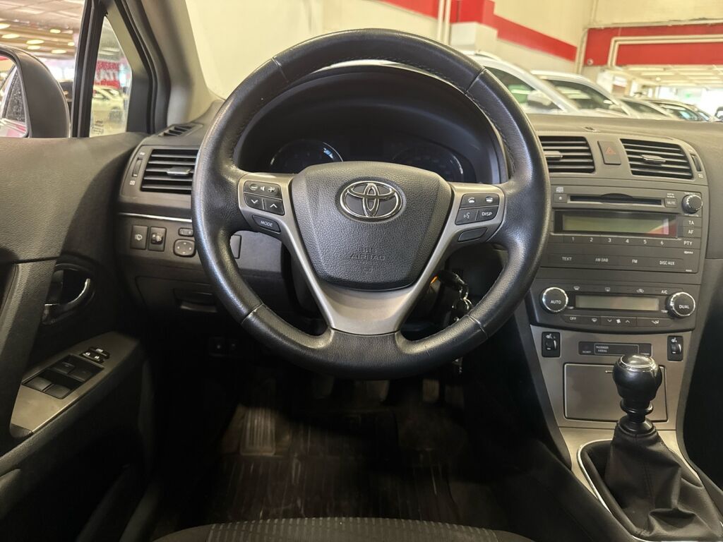 Toyota Avensis 2009 Harmaa