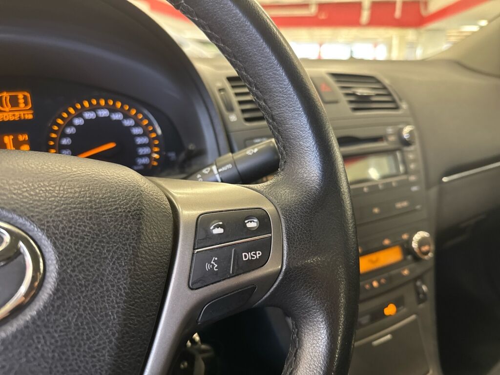 Toyota Avensis 2009 Harmaa