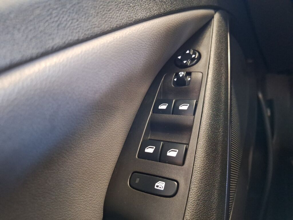 Opel Crossland X 2018 Valkoinen