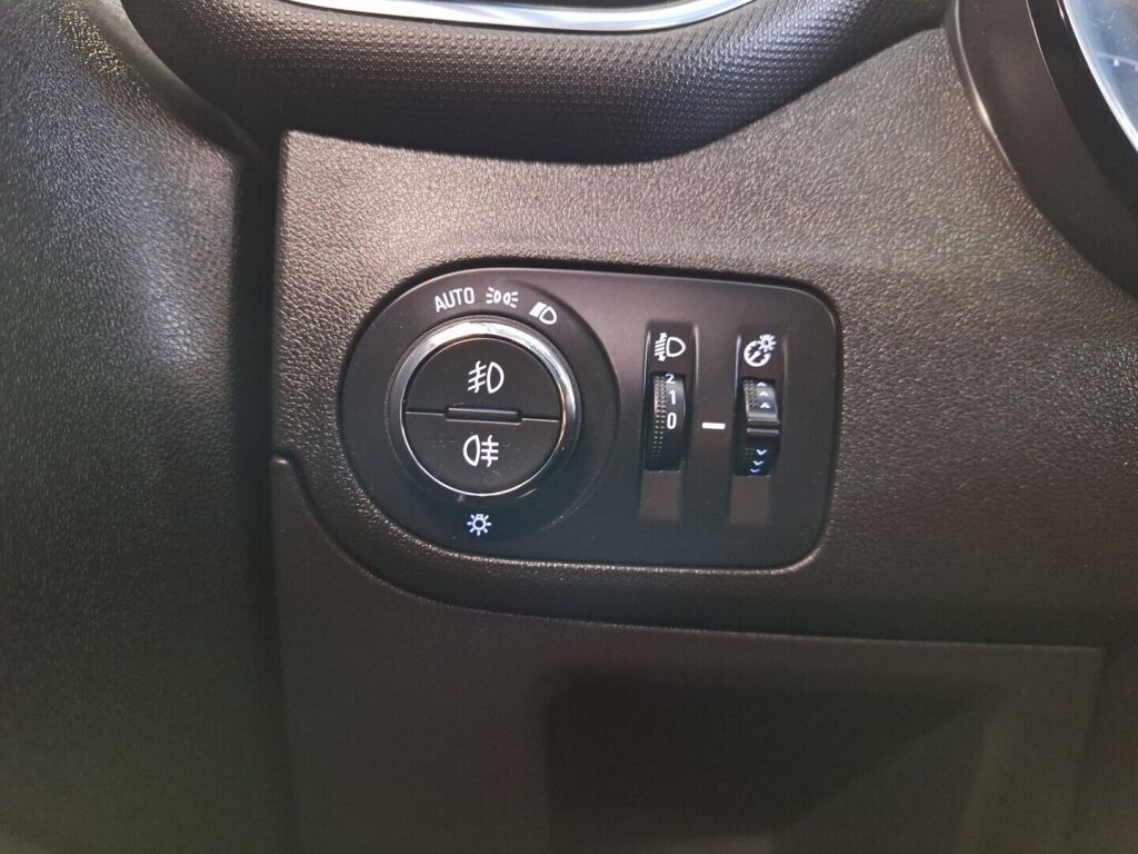 Opel Crossland X 2018 Valkoinen