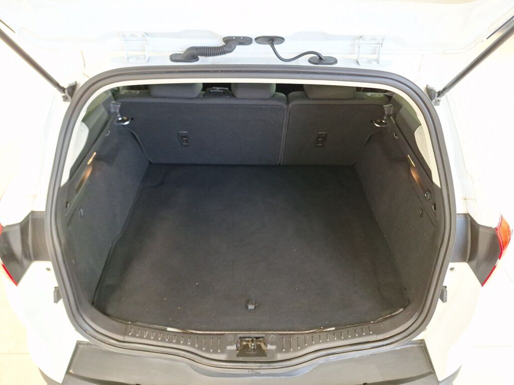 Ford Focus 2017 Valkoinen