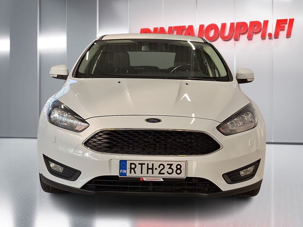 Ford Focus 2017 Valkoinen