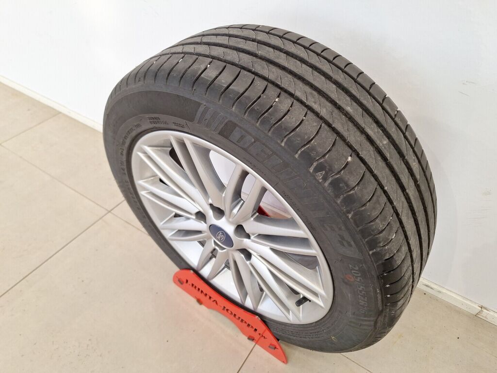 Ford Focus 2017 Valkoinen