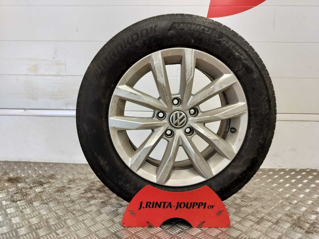 Volkswagen Passat 2017 Sininen