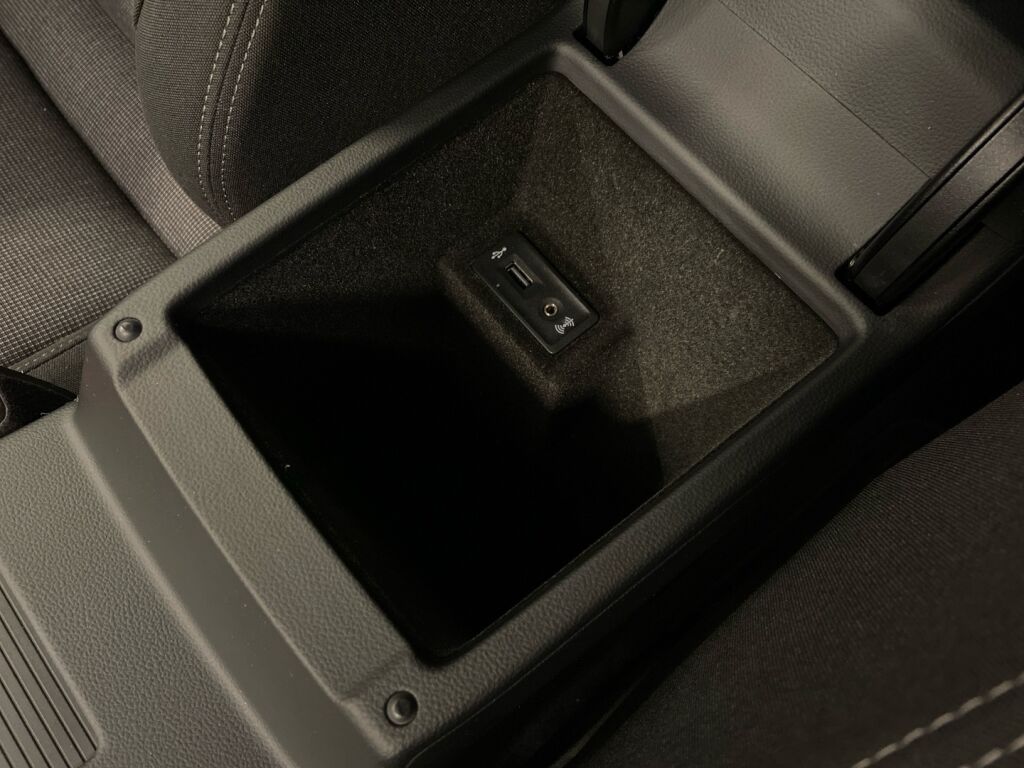 Volkswagen Passat 2017 Sininen