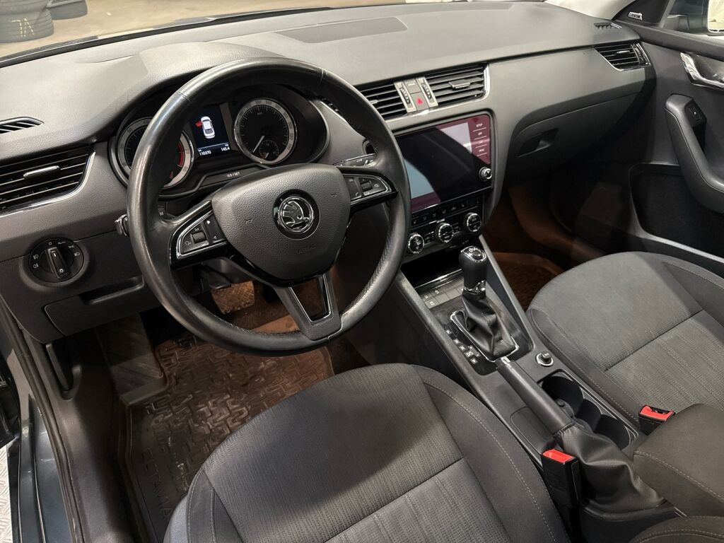 Skoda Octavia 2017 Harmaa