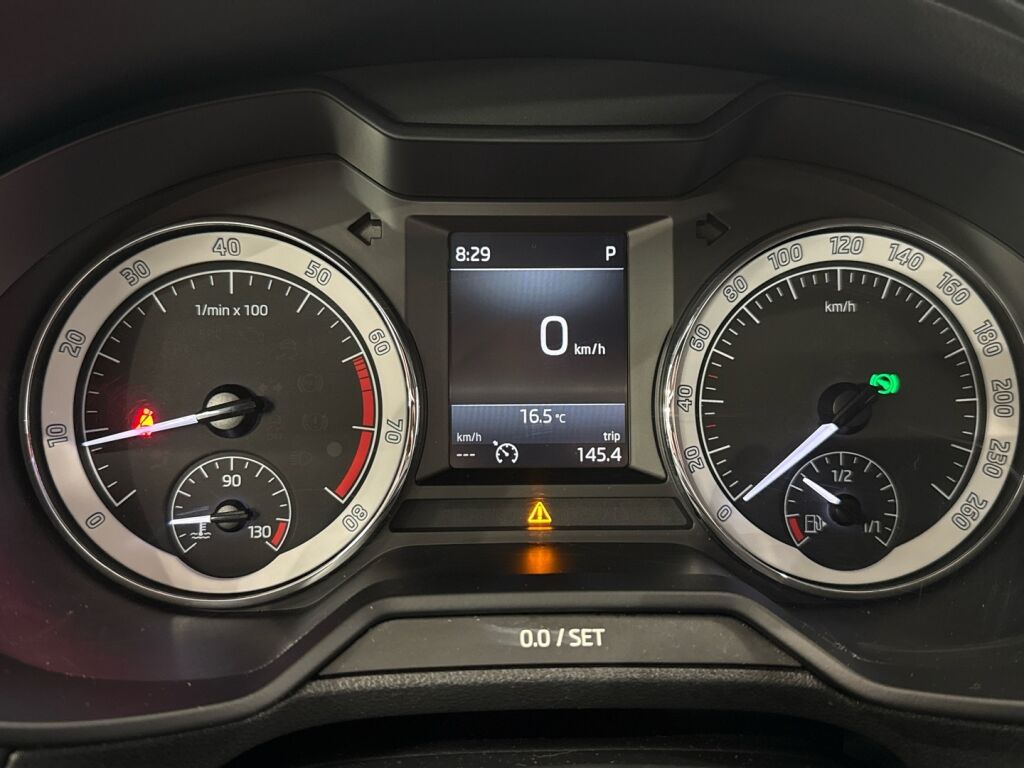 Skoda Octavia 2017 Harmaa