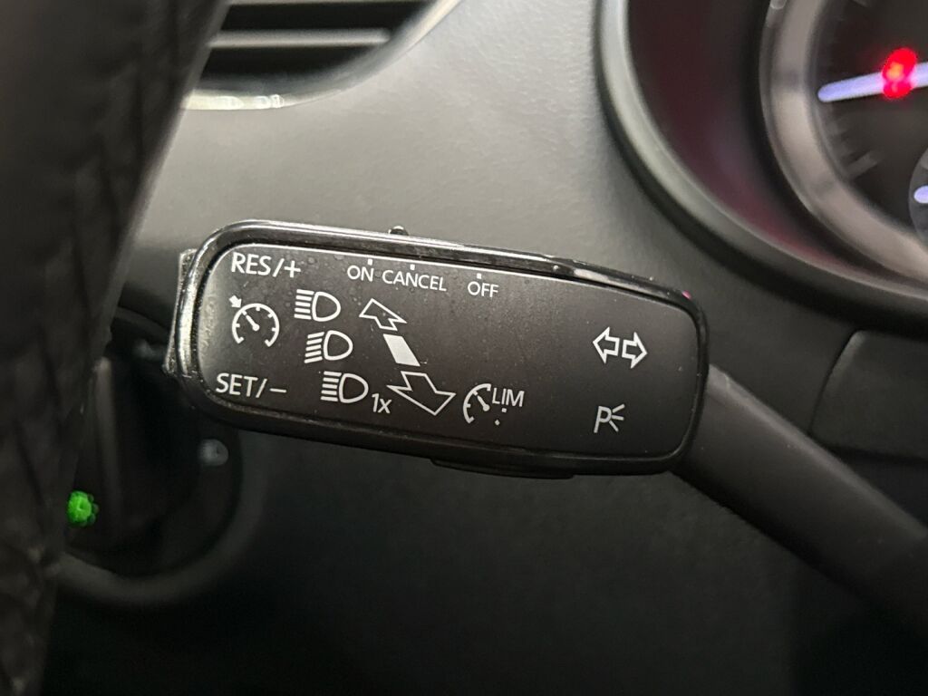 Skoda Octavia 2017 Harmaa