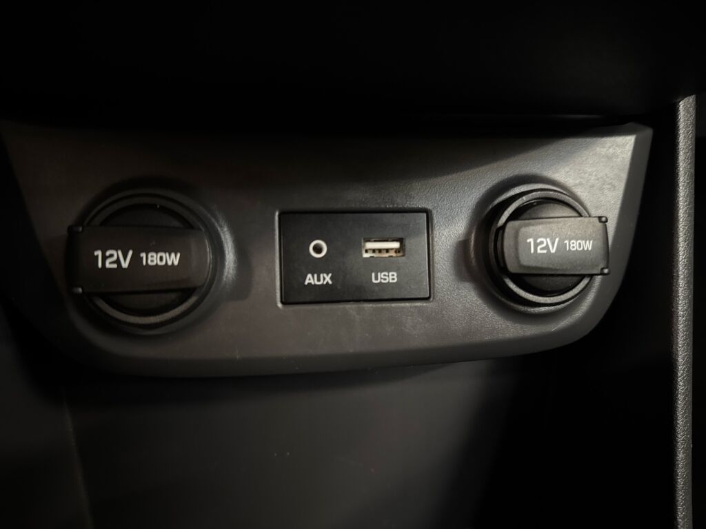 Hyundai IONIQ electric 2017 Monivär.