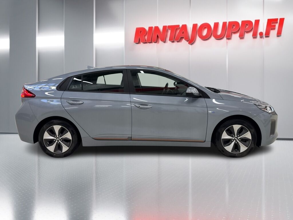 Hyundai IONIQ electric 2017 Monivär.