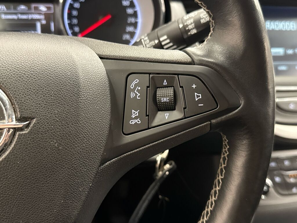 Opel Astra 2017 Valkoinen