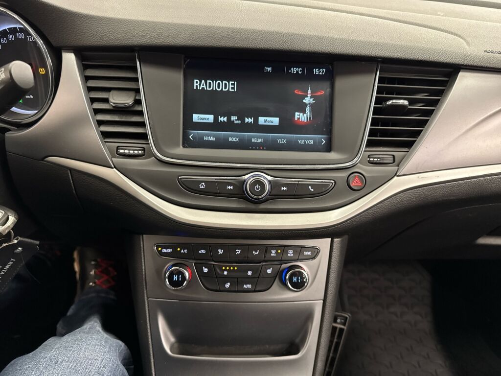 Opel Astra 2017 Valkoinen