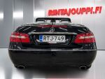 Mercedes-Benz E 2011 Musta