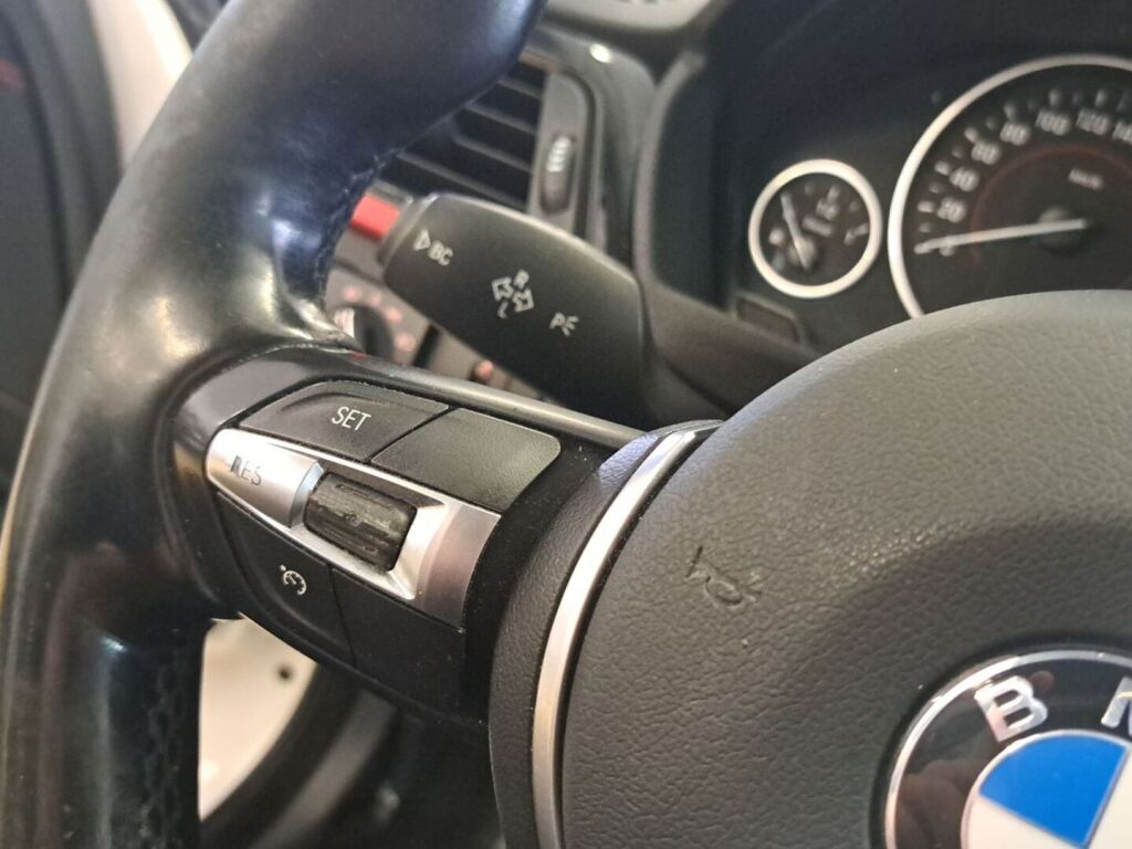 BMW 320 Gran Turismo 2014 Valkoinen