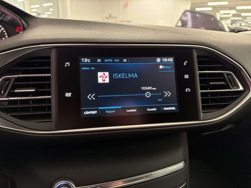 Peugeot 308 2018 Valkoinen