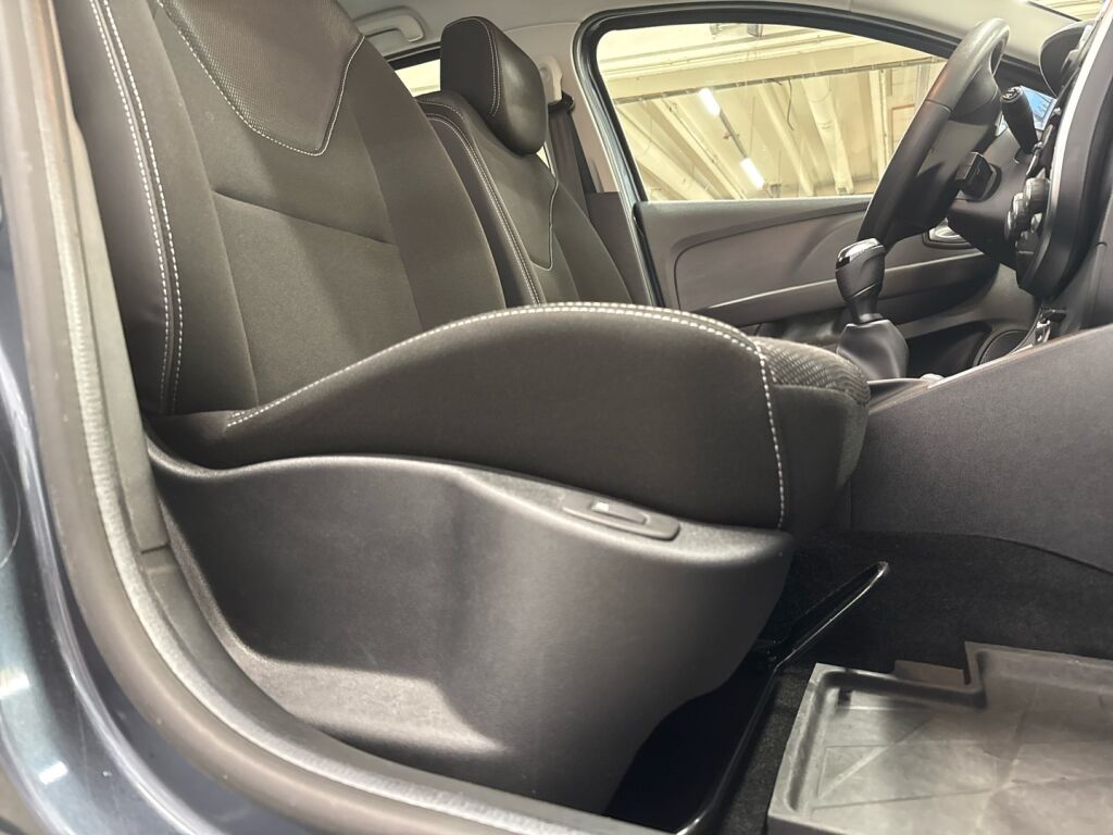 Renault Clio 2017 Harmaa