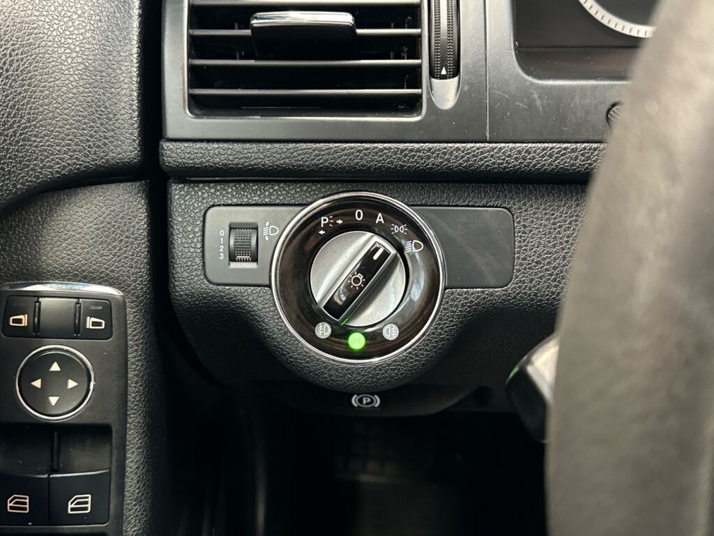 Mercedes-Benz C 2008 Harmaa