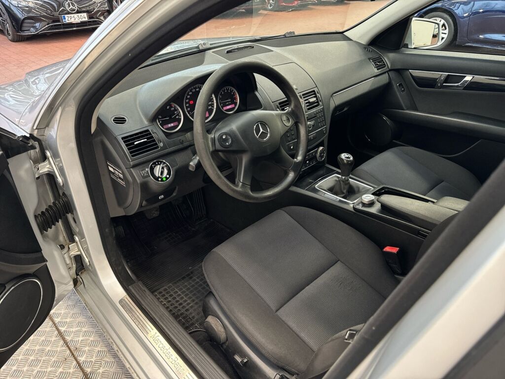 Mercedes-Benz C 2008 Harmaa