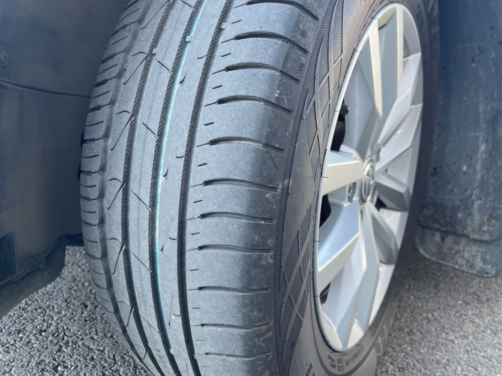 Volkswagen Passat 2017 Valkoinen