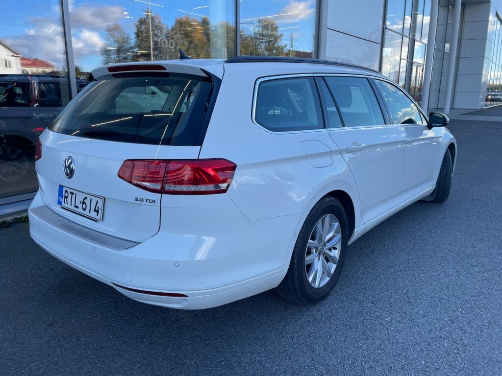 Volkswagen Passat 2017 Valkoinen
