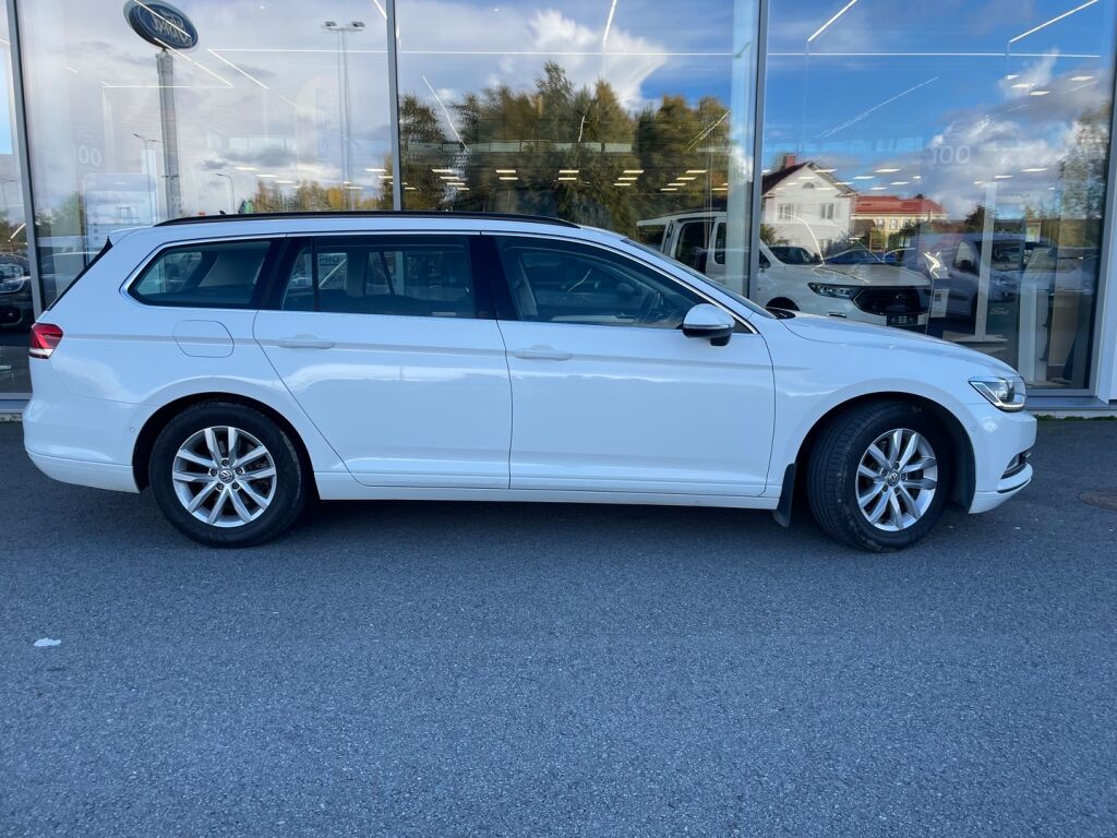Volkswagen Passat 2017 Valkoinen