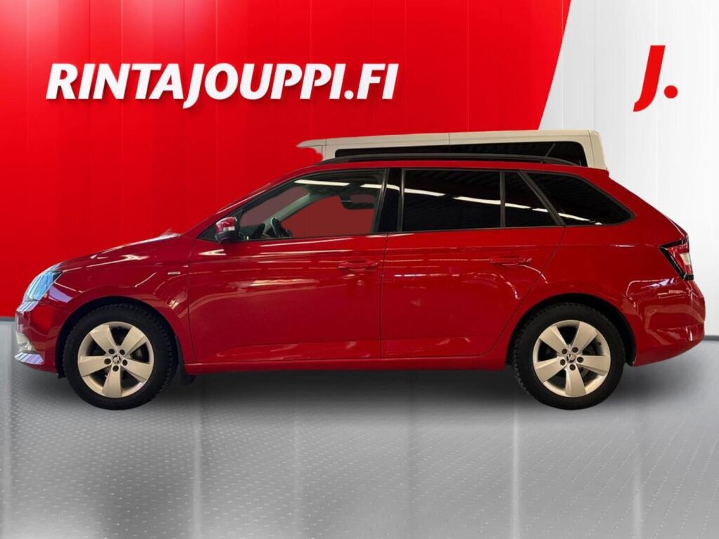 Skoda Fabia 2017 Punainen