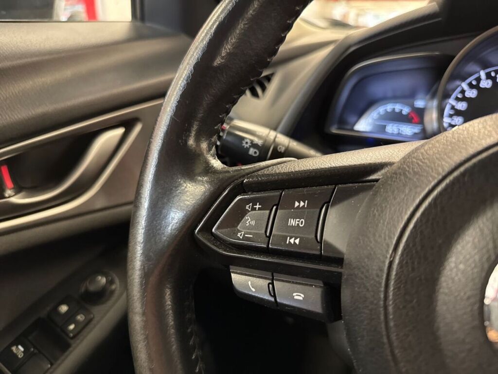 Mazda CX-3 2018 Musta