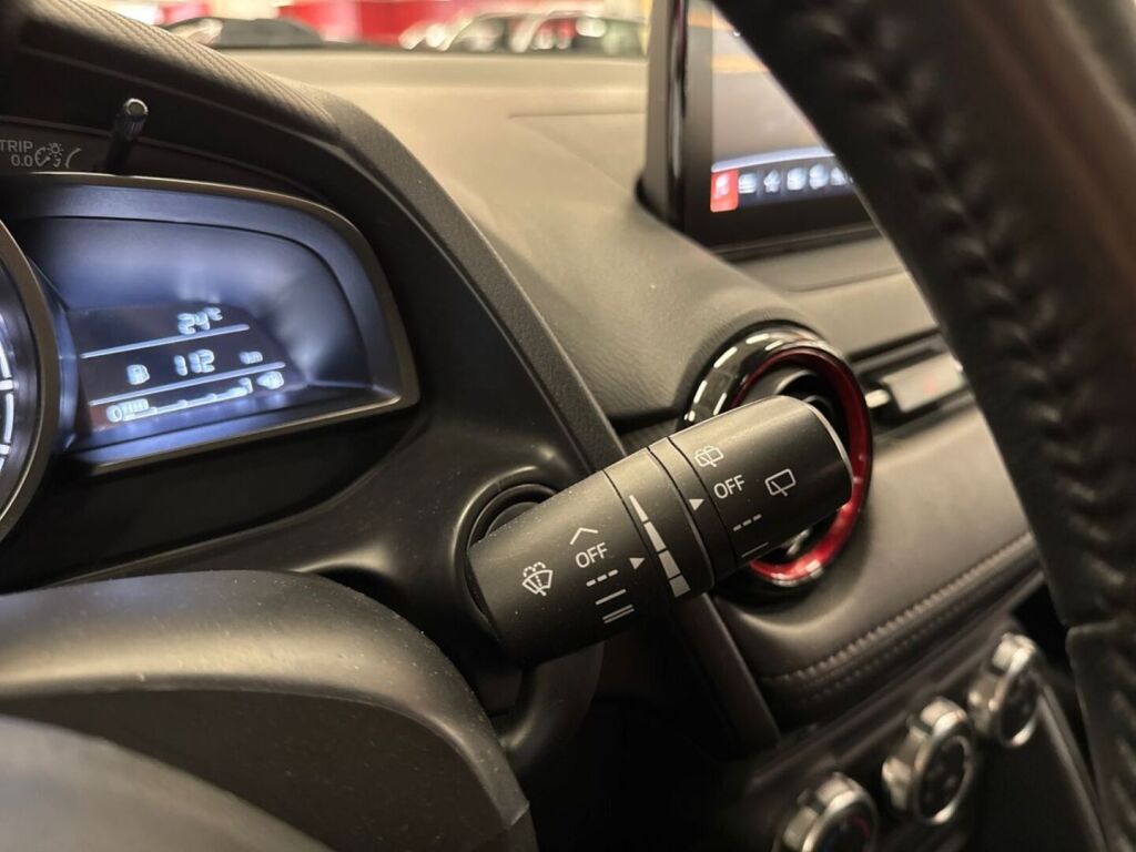 Mazda CX-3 2018 Musta