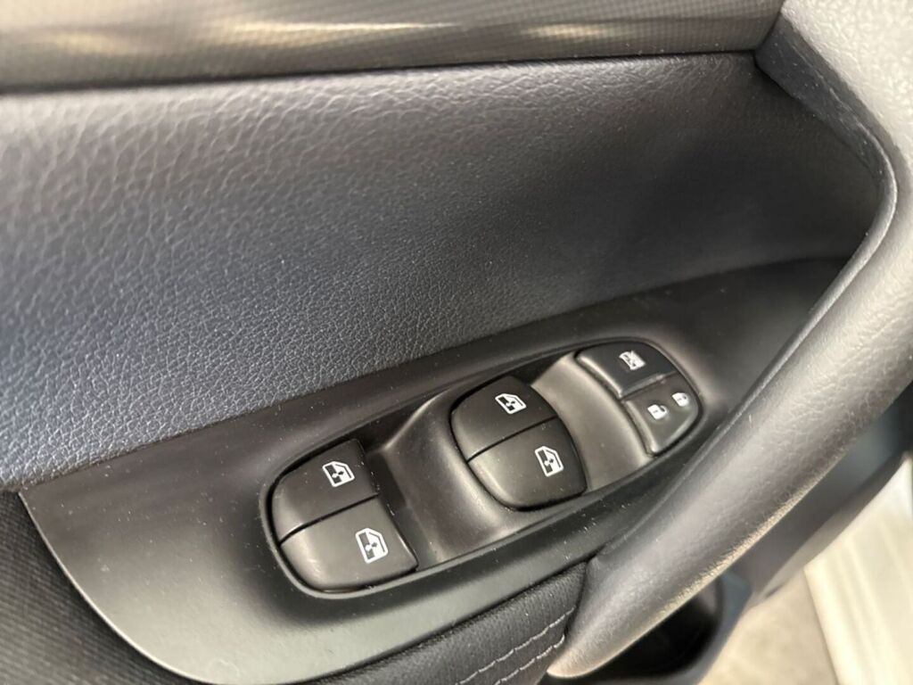 Nissan Qashqai 2018 Valkoinen