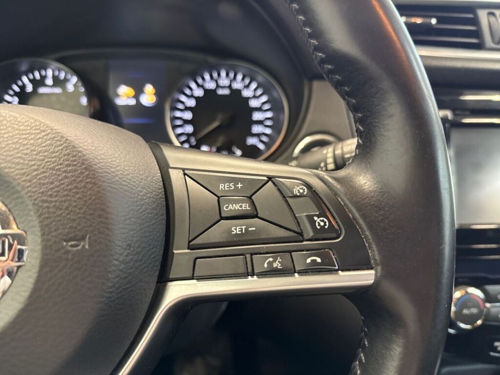 Nissan Qashqai 2018 Valkoinen