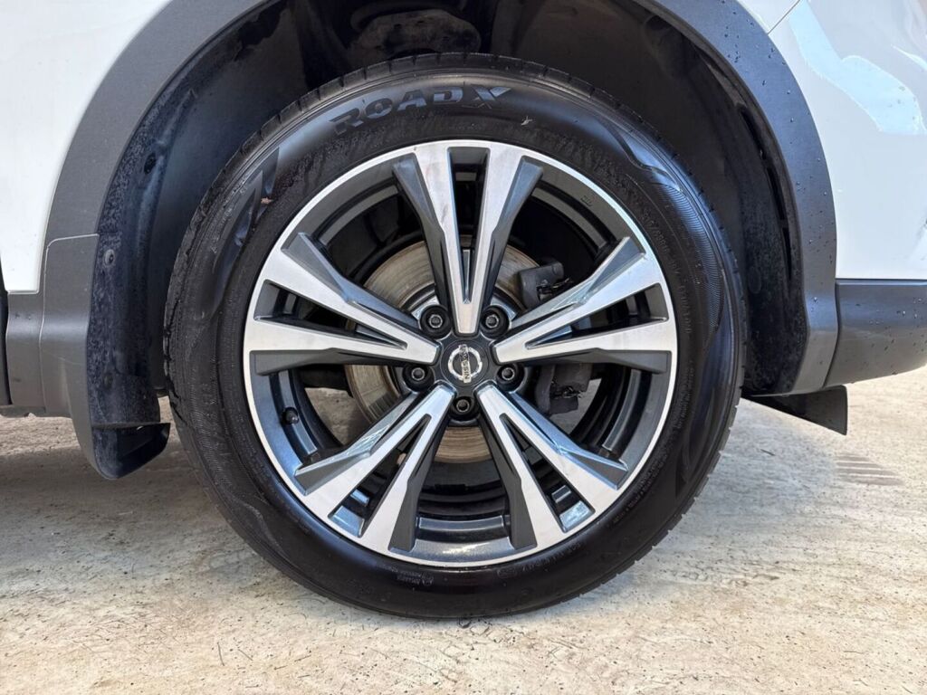 Nissan Qashqai 2018 Valkoinen